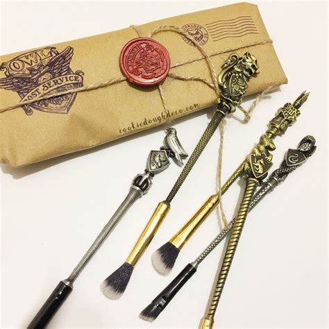 The Secret Behind Spellbinding Makeup: Witchcraft Magnet Brushes
